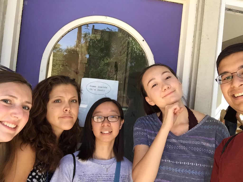 pfurrier2018's tweet photo. @quadlifeharvard #Clothware was closed, but we're sure it's great, too! http://t.co/S0bl9jly2L