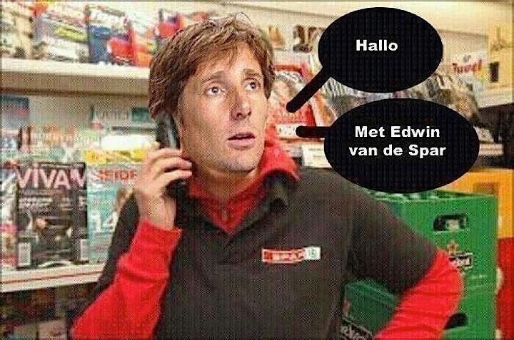 Kakhiel's tweet photo. als edwin nou gewoon die baan bij die supermarkt niet had aangenomen dan stond het nu nog gewoon 0-0 http://t.co/1dNc3pfyZd