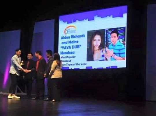TeamRambutan's tweet photo. THANK YOU @EdukCircle MOST POPULAR BREAKOUT LOVETEAM OF THE YEAR @mainedcm @aldenrichards02 #ALDUBSaveMaine ctto http://t.co/8J80ZqcGAH