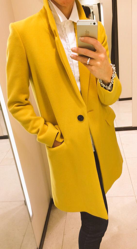 Lisa's Lust List tweet media