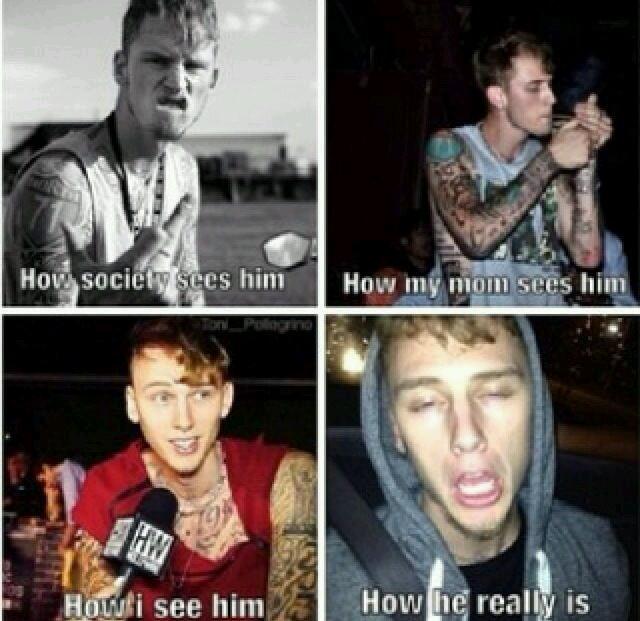 BriNoonan91's tweet photo. Love it! Love u Kells. @machinegunkelly  #laceup #EST4Life #est19xx http://t.co/GNPTEo3LQV