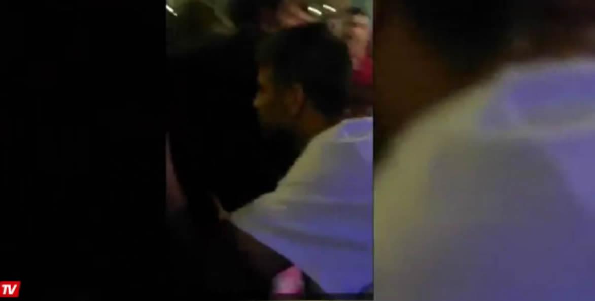 DEBATIMOS ¿Te parece bien que PIQUÉ saliera anoche hasta las 6 de la madrugada a una discoteca?
RT SÍ
FAV NO