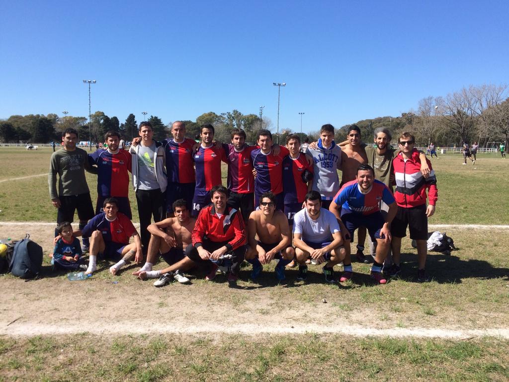 #LaFuria volvió al triunfo para seguir en la pelea del lote de arriba. Fue 3-2 sobre Fútbol y Tenis #30Años