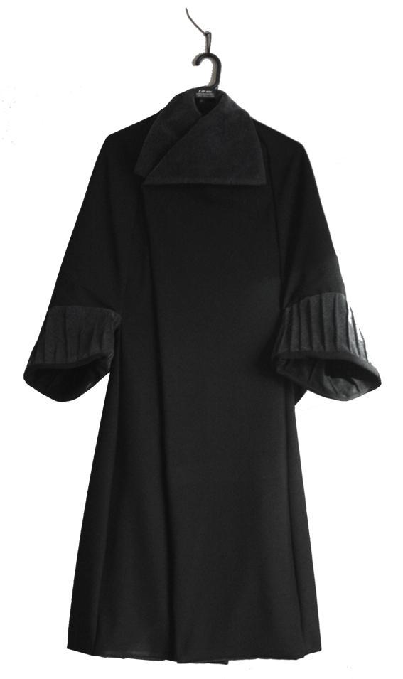 ZoyeFashion's tweet photo. Need to get ready for #winter? Here is our #extraordinaire #warm #pintuck #coat #incredibledesign #zoye #fashion http://t.co/VG8cbDje53