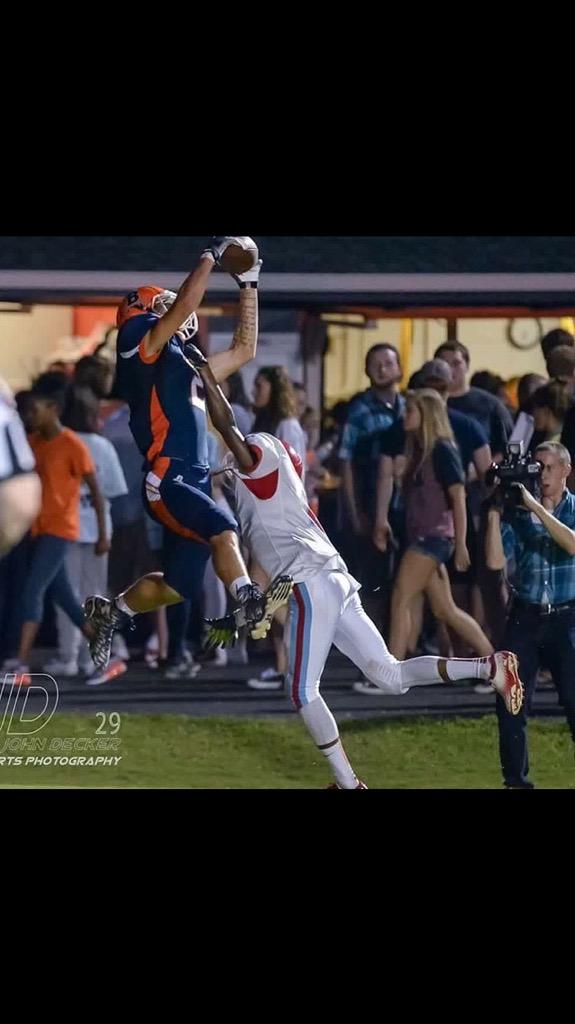 chase50cent's tweet photo. @IanHafner @BHS_BeechPatrol too bad yalls "five star" DB can't play . @HHSWarTeam :( #HHSweek http://t.co/vHo94iV8aS