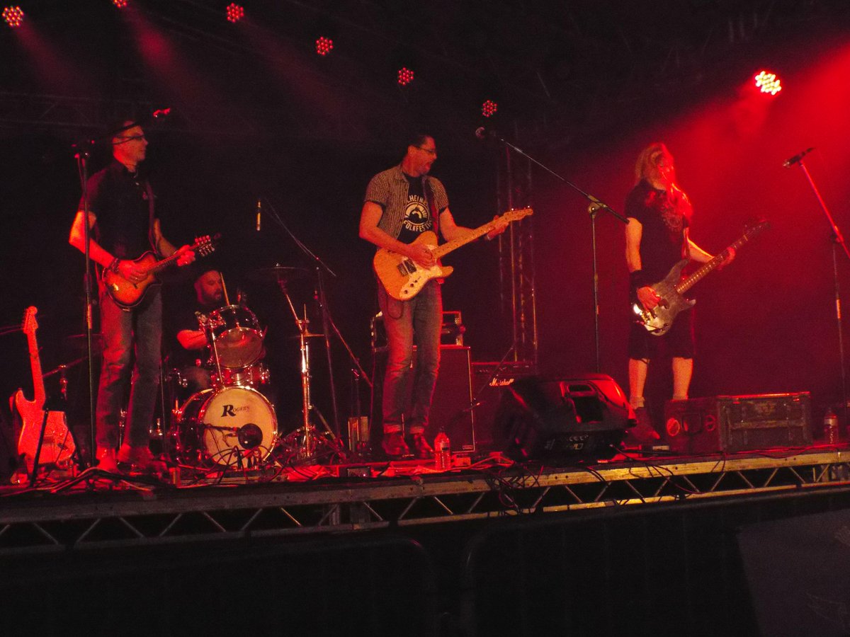Great gig with friendly folks at a great little festie that is <a href="/codfest/">Codfest</a>. Thanks to Sam for inviting us!