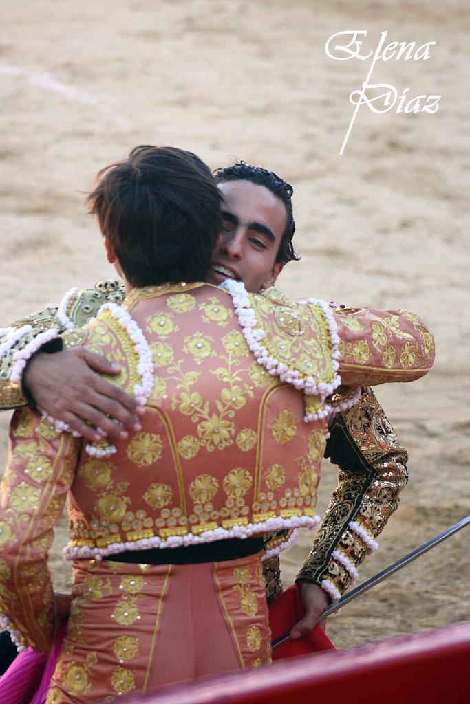 Detalle Peralta , brindis de los peruanos  <a href="/JGaldosM/">Joaquin Galdós</a> @andresrocarey