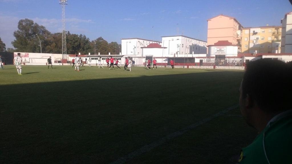 Tercera victoria consecutiva. UD Roteña 1-5 CCFB. Goles de J.A. Gzlez(2), S.García, Quiles y Moha. ¡Vamos!