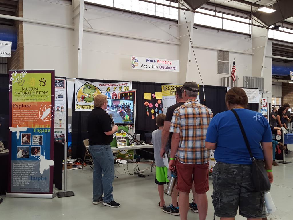 GoSTEAMFest's tweet photo. In line for the #oculusVR at the @DreamQuestGames booth at #rmsteamfest http://t.co/Y9uzz5rH6I