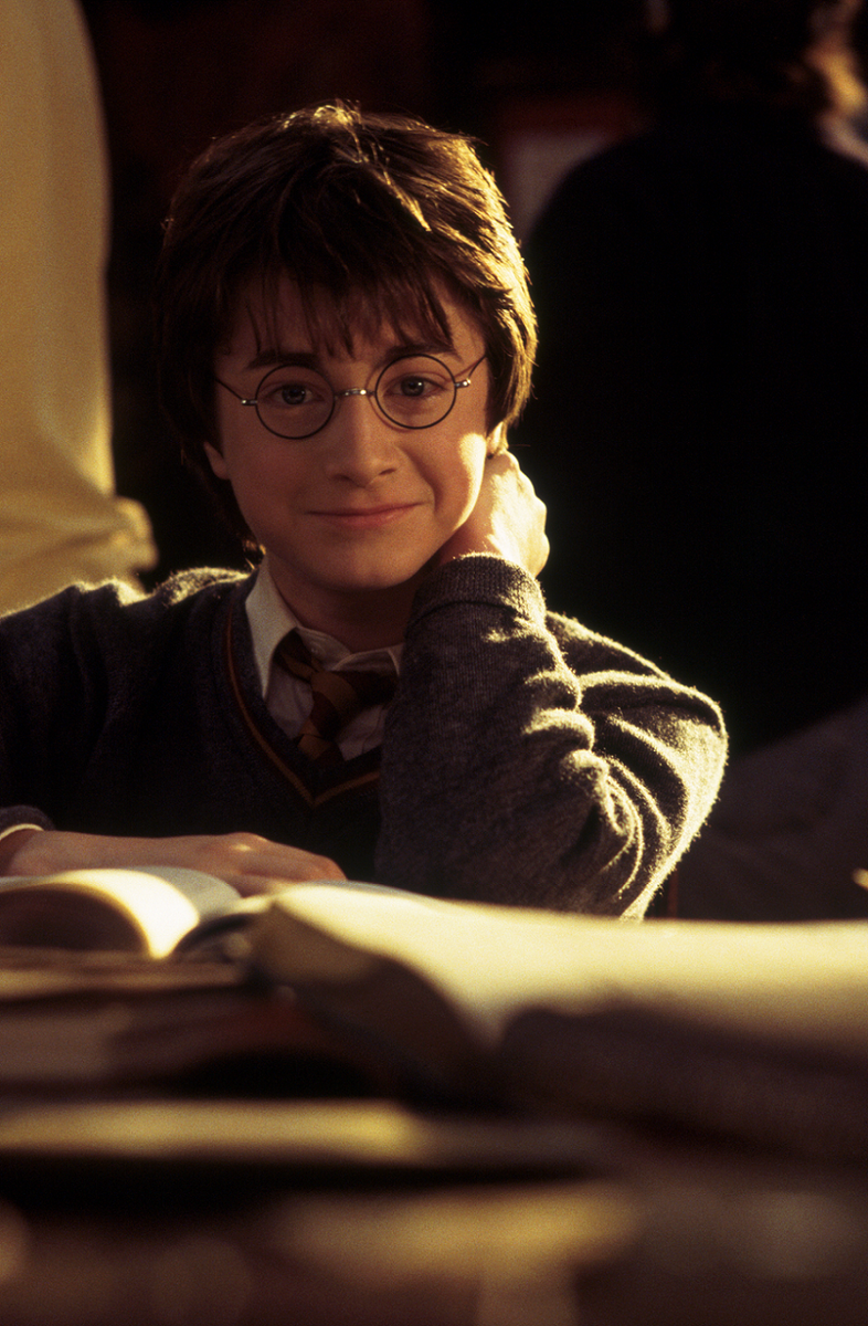 harrypotter's tweet photo. Happy #NationalReadABookDay! Thank you @jk_rowling for the most incredible story a reader can ask for! http://t.co/xpHdGtUH6o