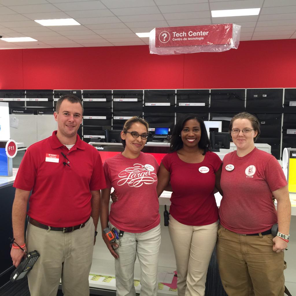 preciousbee33's tweet photo. Missed my team. So grateful T1116 came to support our Planorama! @jlcoop3 @greg4tgt @timothymarnik @ConnieDroge http://t.co/3CpCqylkLa