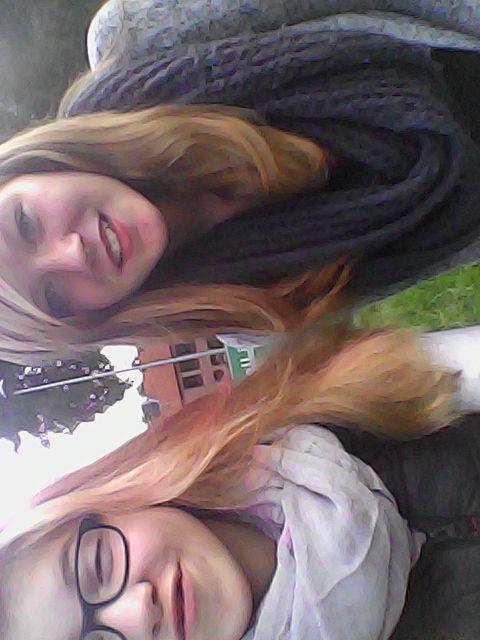 tyara_v's tweet photo. Beste ♥ 
#eingepisst ♥:D 🔝 http://t.co/d6XScV71iD