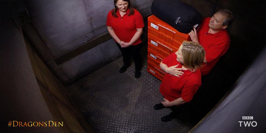 OfficialDenLift's tweet photo. Reminds me of my days being a lift on the King's Road. Poshest lift ever #dragonsden http://t.co/6MfALKmdGi