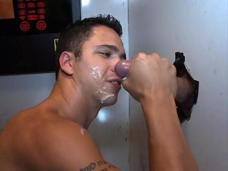 Amateur Gay Guy Sucks Straight Guys Cock In Reality Gloryhole