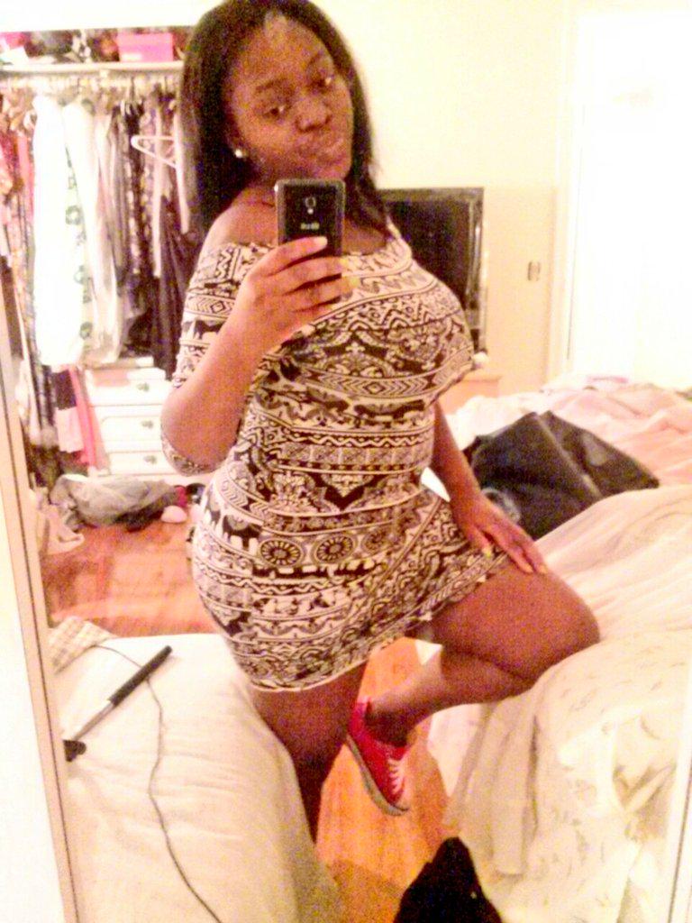 boniitabia's tweet photo. Sunday vibes nice #Vibez #CoolingIt http://t.co/pjnXUOtvpT