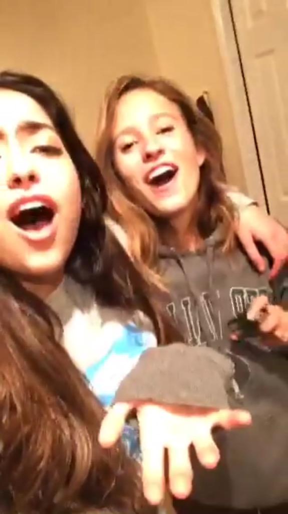 gabbypaul_'s tweet photo. HBD💜✨ you're a beautiful human being and I'm lucky to have such a wonderful singing partner LOVE U❤️ @JamBagel801 http://t.co/dhbyKdG1eg
