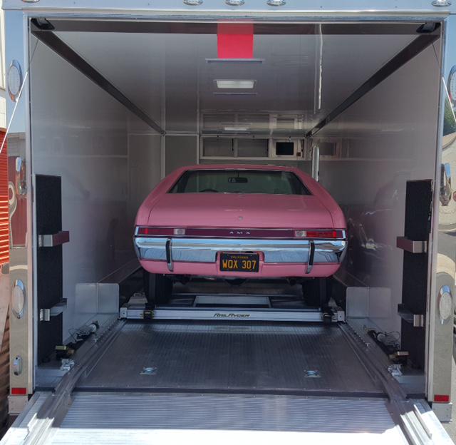 RailRyder's tweet photo. Mark's pink Playmate AMX in his #RailRyder equipped #inTechtrailer. Loved the video on Rail Ryder's youtube channel. http://t.co/uF2Q80N1ko
