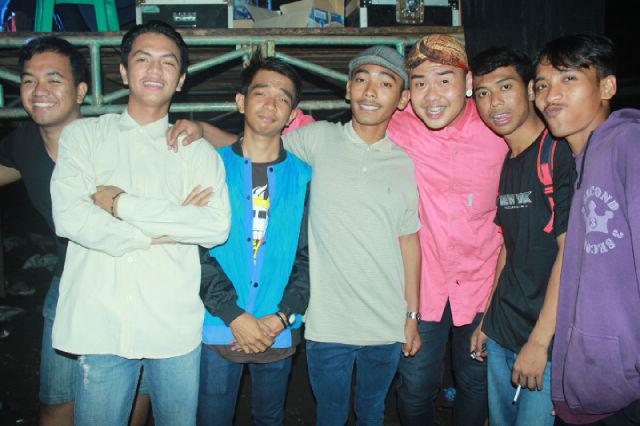 COCOCRUNCHREGGAE tweet media