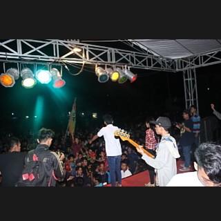 COCOCRUNCHREGGAE tweet media