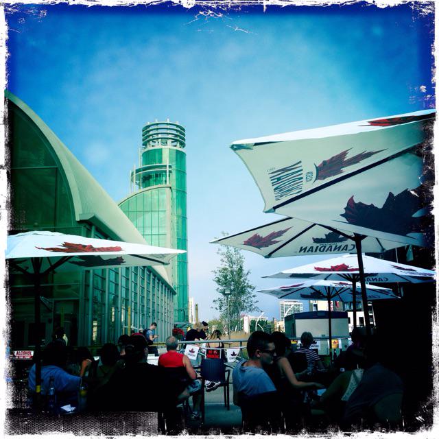KayWoollam's tweet photo. Enjoying the 995 Band at the CNE #Hipstamatic #JohnS #KodotXGrizzled http://t.co/7Z52m1xM2s