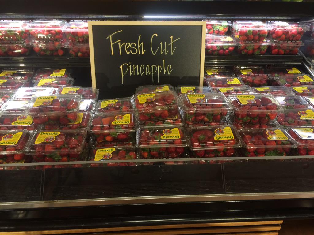 YesThatLauren's tweet image. Um...these are not pineapples... #KrogerProblems