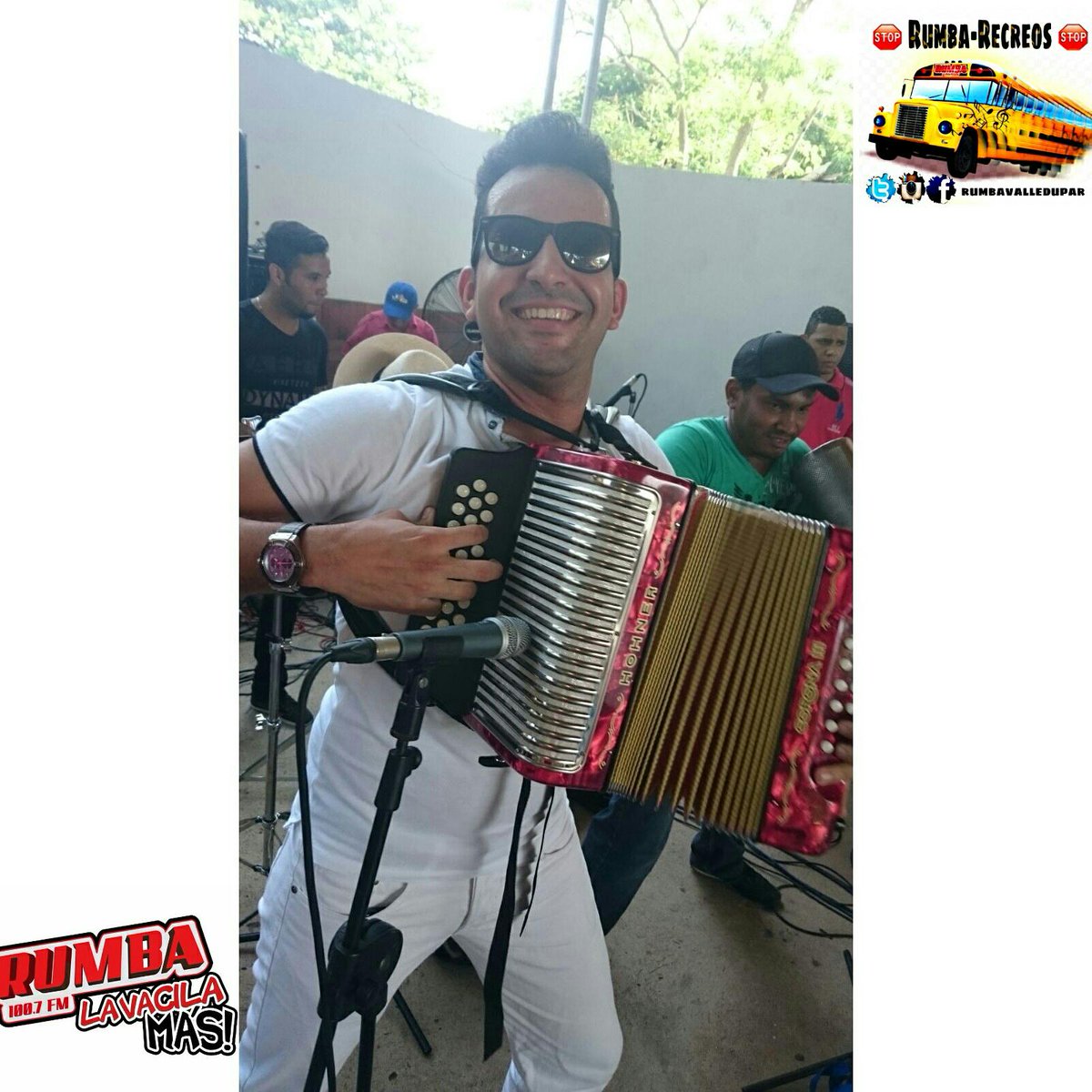 RumbaValledupar's tweet photo. @PauloDelToro tocando sabroso en la tarima del #Colsafa en su aniversario #92 #RumbaRecreo http://t.co/i7j404syyS