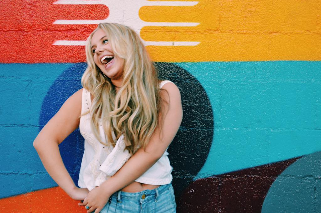 HAPPY BDAY LIL MAMA <33 being your photographer;) Love u almost as much as you love Tori Kelly xo have the best day! 