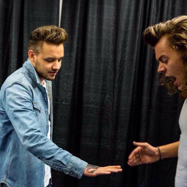 memories & mistakes (@memoryxmistake) on Twitter photo 