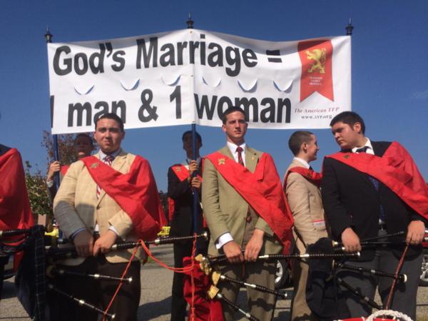 TheTweetOfGod's tweet photo. Wrong. I'm not married. I'm a single Dad. http://t.co/z5I5s8n7LN