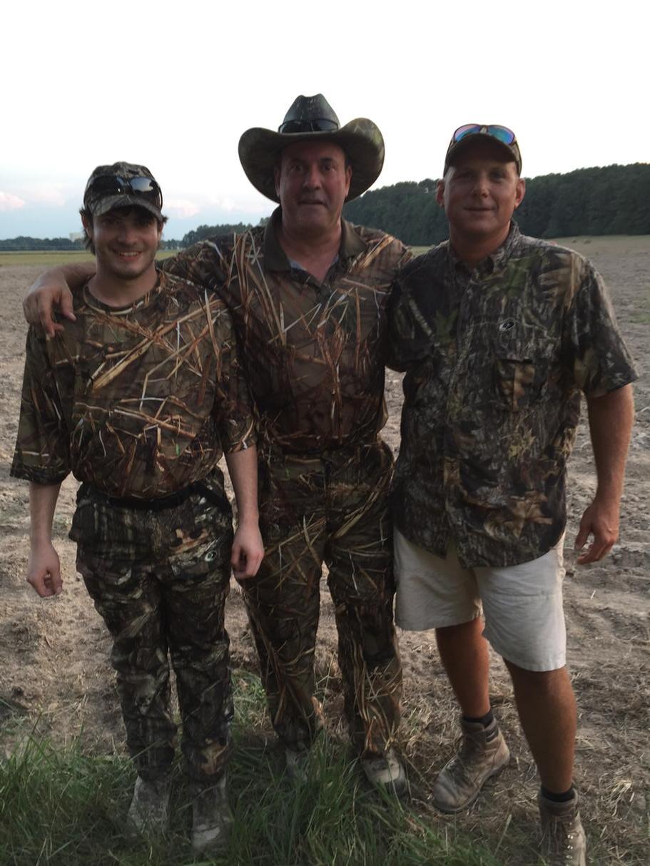 Jim Bob Brock on X: Cool hunt! Dove hunting beside MLB great Will Clark  and his son Trey! A real class act! Thx for the invite Malloy!   / X