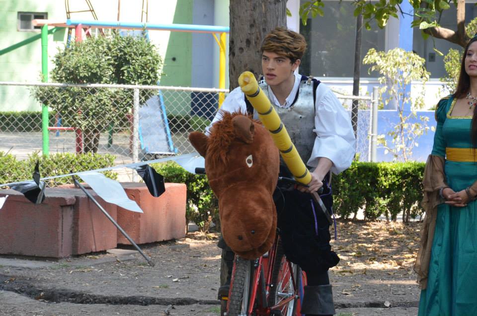 CD9_Morelia's tweet image. ¡Arre Caballo! 🐎 😂 @soyfreddyleyva 😚😚 #SoyCoder 😚 @somosCD9