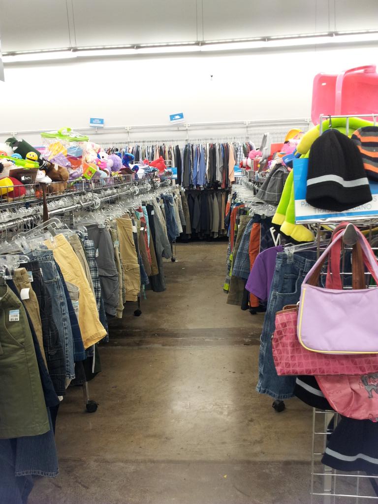 A very scenic spot by campus the goodwill!!! #FDOM15