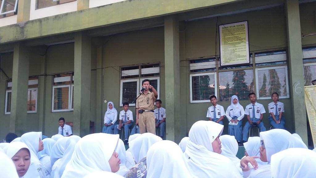 Hari ini orasi pemilihan Ketua OSIS dan MPK gaess !