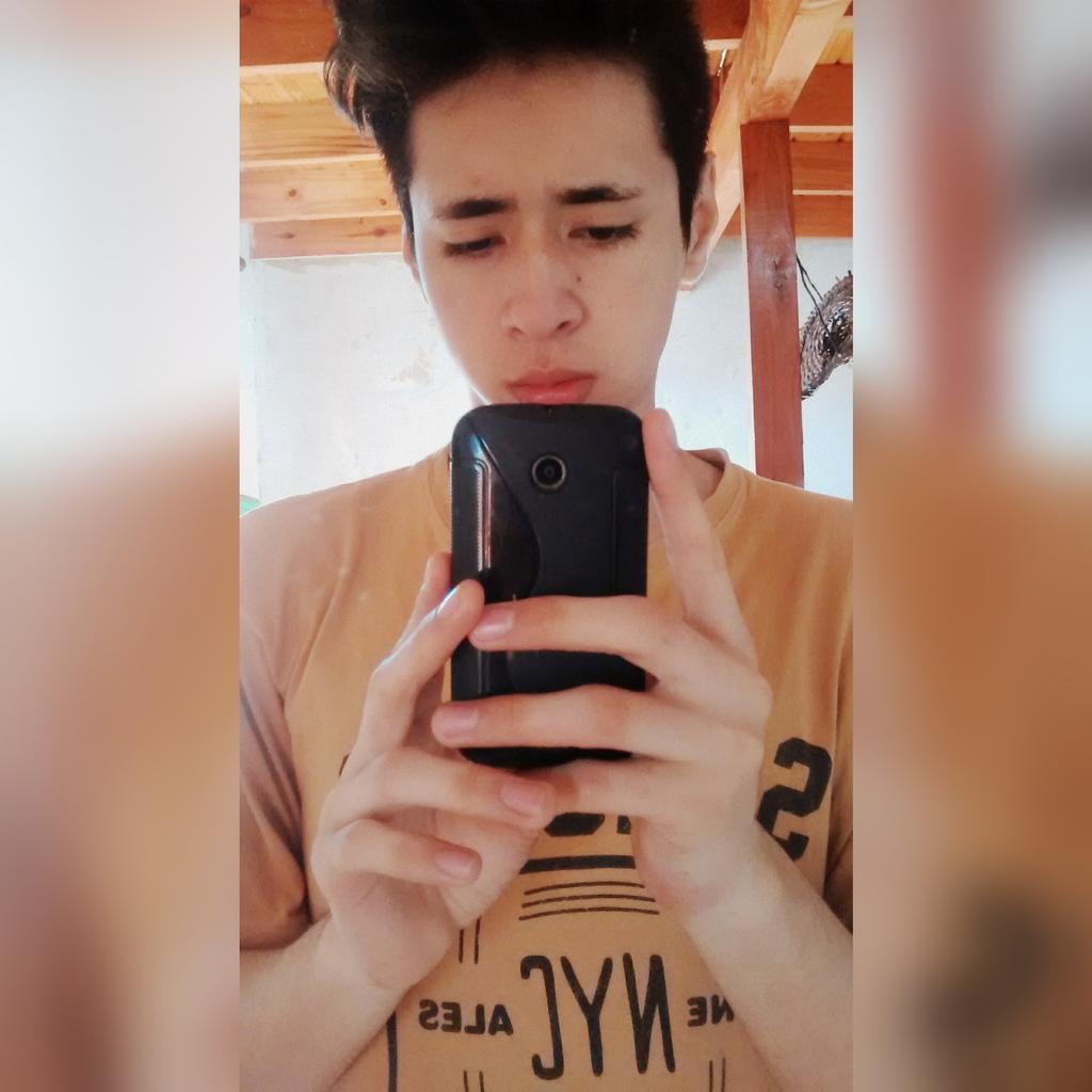GustavoPlus44's tweet photo. #Putosss http://t.co/wm6OUi7Qnr