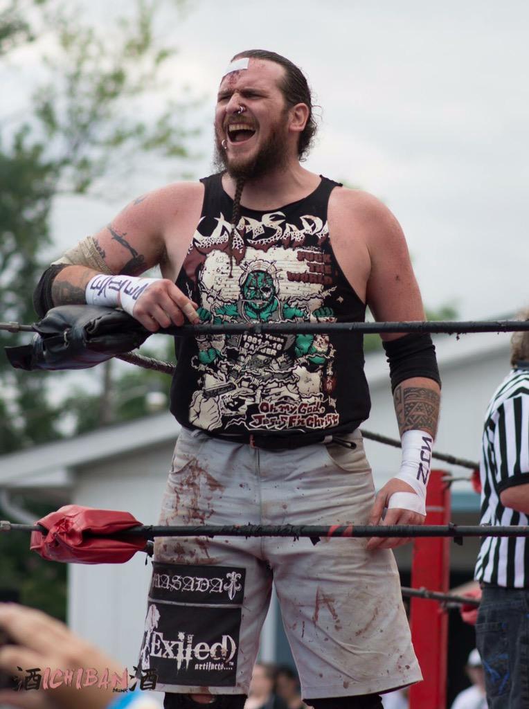 DeathmatchBeast's tweet image. King of the Deathmatches.