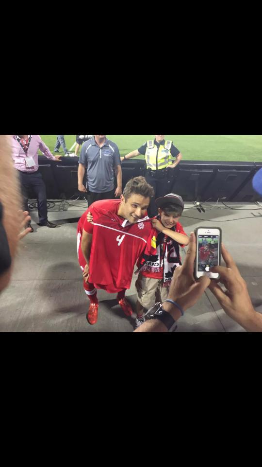 leanne_mclennan's tweet photo. @JAStraith You my friend are a true gem!! Highlight of Friday night!! Good luck in Belize :) #AllezLeRouges http://t.co/AMInIEgTnd