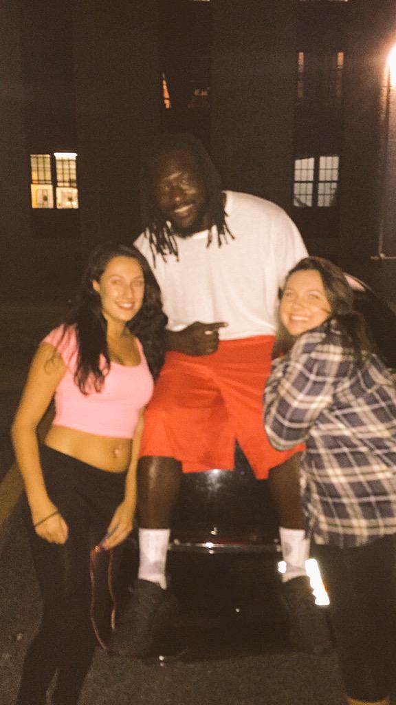 h_burke95's tweet photo. just met @LG_Blount at fpu....nbd http://t.co/3PQd8TvXiu