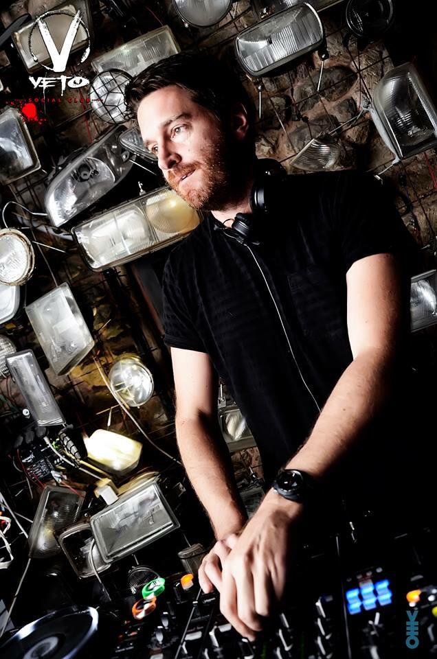 SIMON BAKER is playing the last set of the night #TechHouse #house #Ibiza
