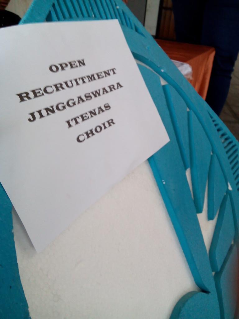 Hari pertama kuliah nih, gimana perasaannyaa?yuk yg mau ikutan jinggaswara bisa dtg ke sc lt.2 <a href="/Itenas_/">Kampus Jingga :)</a> <a href="/itenas_2015/">Maba itenas 2015</a>