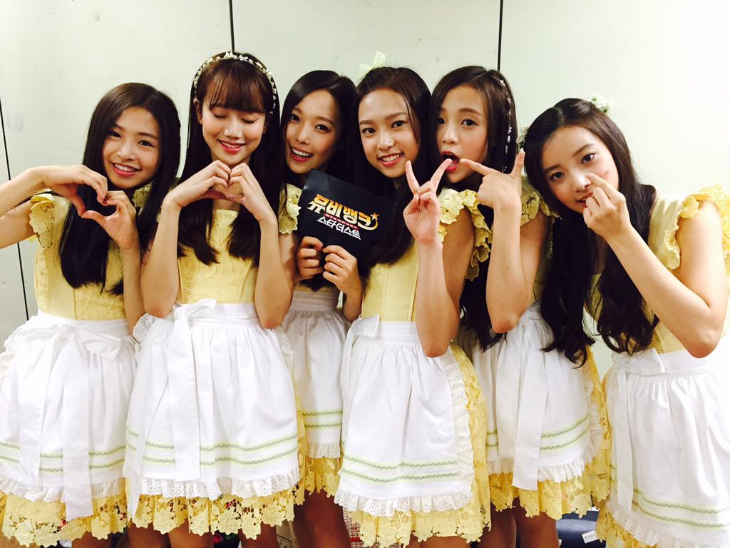 kbs2stardust's tweet photo. 나를 따라올래 Yeah 
Why not 알고 싶어져 
너와 나의 꿈을 향해
Let me go there 
빠라빠빠 빠라빠빠 
Say now 빠라빠빠 
모든 게 이뤄지길
내일 밤 #뮤비뱅크
#에이프릴 #꿈사탕 http://t.co/9lPogYl0Fv