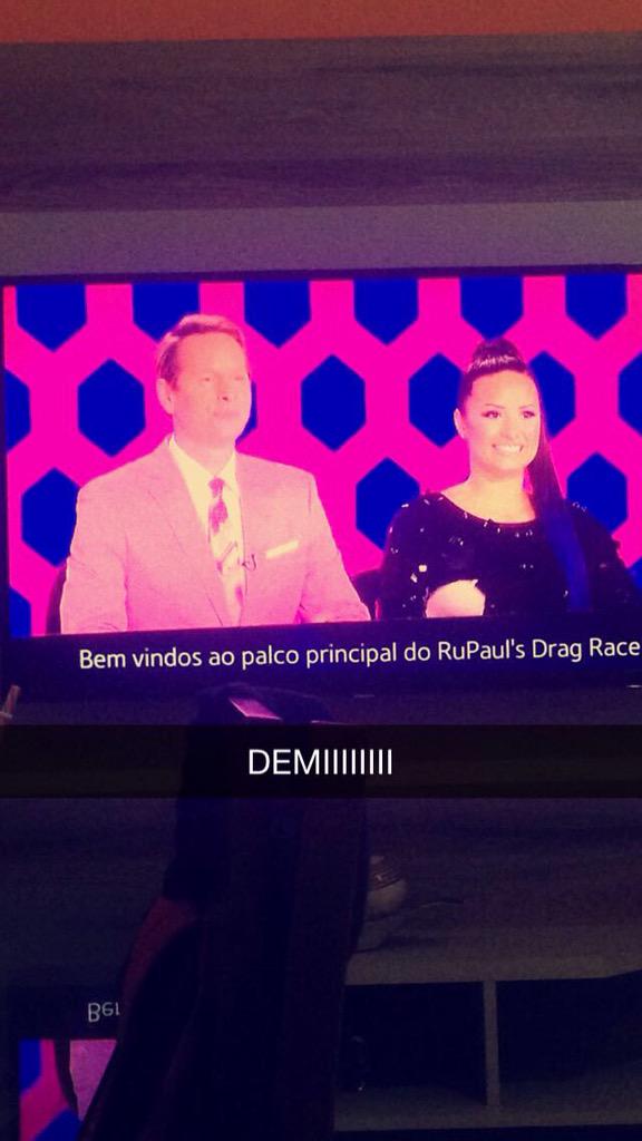 MadeInTheBrDemi's tweet photo. Finalmente ❤️ http://t.co/SSCURhjB24