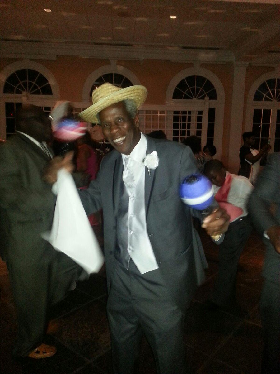 interfest's tweet photo. @Ireland0828 @Mahelda I'll Dance to Dat'!
More Da Gumbo Tapado show
http://t.co/2Eg2WkW0yI
Sats 10am
Host Sllim Ydur http://t.co/pH7pHMafju