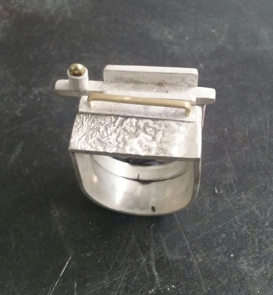 Suzanne__Rogers's tweet photo. New Chunky triple stack rings on the bench this morning @EtsyUK @TheDesignTrust @tent_london not long now! #LDF15 http://t.co/xstc5bq6a6