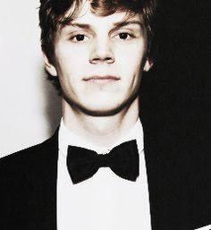 Tate. Langdon (@thelovableghost) on Twitter photo 