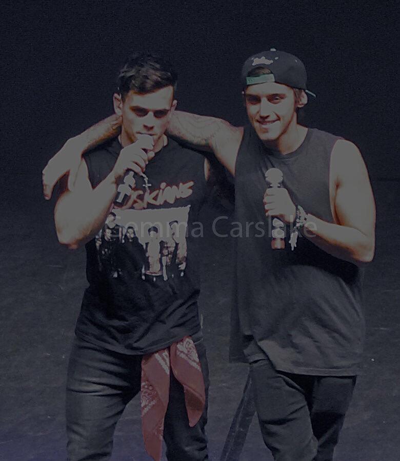_Gemma_98_'s tweet photo. #baniel #baniel4life @BrooksBeau @danielsahyounie β€οΈ #JahooJahaaLondon http://t.co/qRo1EznRNP
