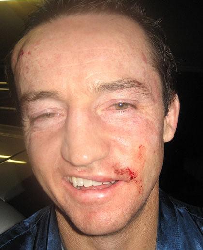 SupercoachJT's tweet photo. Big Keefy Galloway just came over to wish me all the best for next year #selfie #madmonday http://t.co/vvi7AFRBut