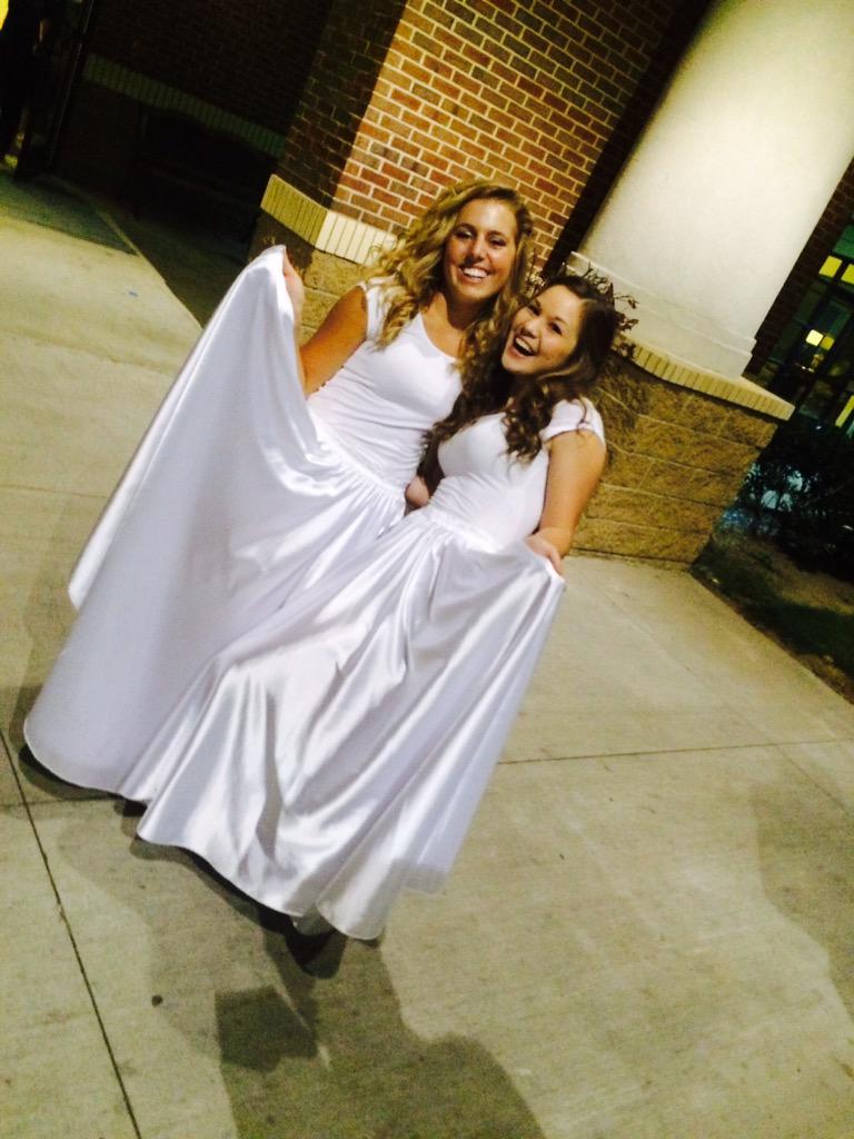 JaydaMorse's tweet photo. It has been such a good weekend! I am so blessed to have such wonderful friends in my life❤️ #homecoming #morsefest http://t.co/Zs6pskkDoH