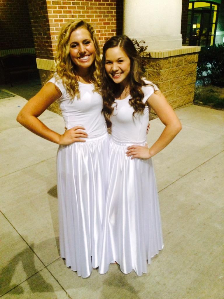 JaydaMorse's tweet photo. It has been such a good weekend! I am so blessed to have such wonderful friends in my life❤️ #homecoming #morsefest http://t.co/Zs6pskkDoH