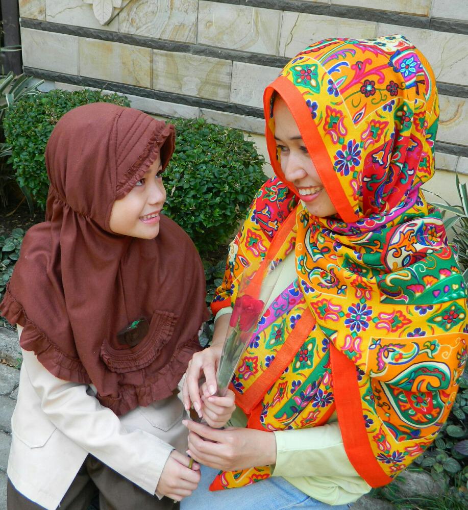 justletta's tweet photo. Terima kasih Ma....untuk segalanya @kwarnas #IdolakuOrtuku #HariPramuka54 http://t.co/ppyBcxvbGT