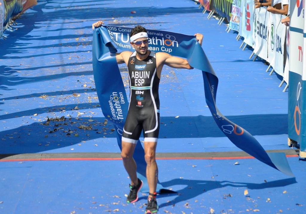 uxioabuin's tweet photo. Me voy de Rumanía con un bonito recuerdo de la copa europea en Constanta Mamaia!
@Calvo_es @beatyourmark @adidas_ES http://t.co/LyaTSvGqRp